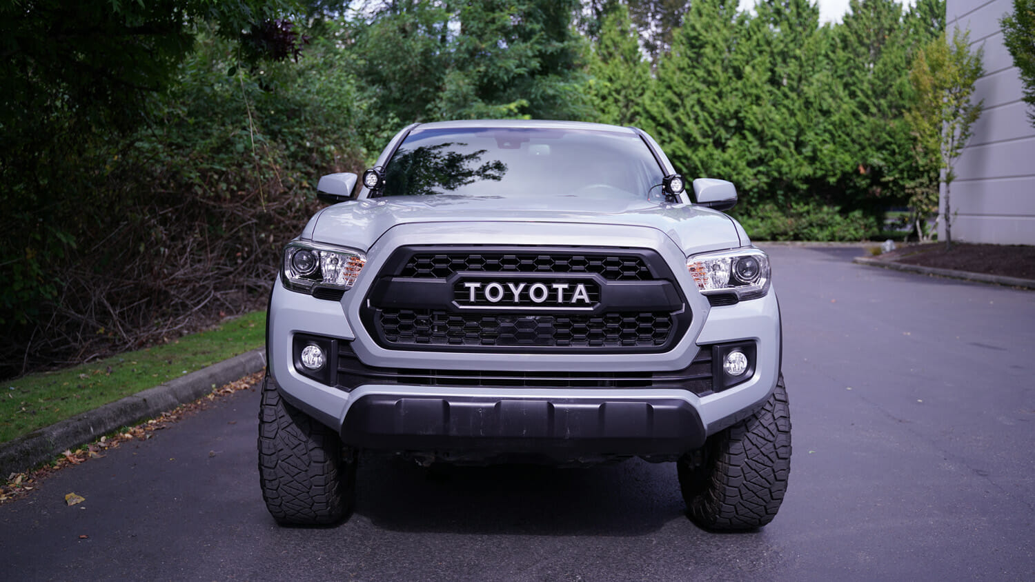 16-gen3-toyota-tacoma-a-pillar-light-kit